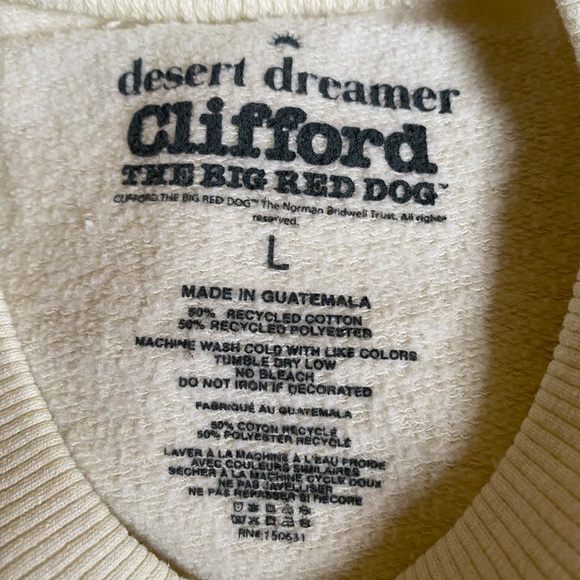 NWT Urban Outfitters Desert Dreamer Clifford The Big Red Dog Sweatshirt L Unisex - Picture 14 of 16
